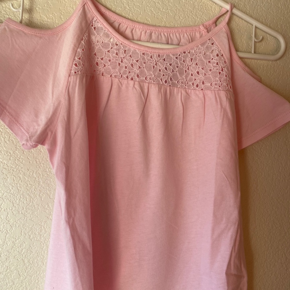 NWT girls cold shoulder shirt